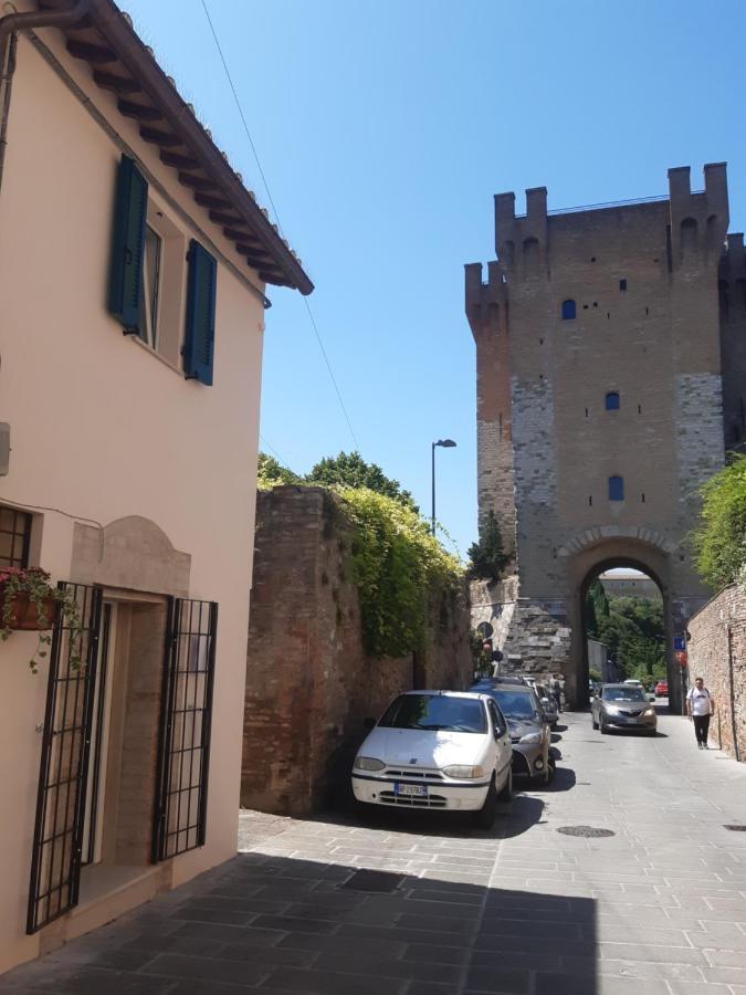 Casina A Porta Sant'Angelo Perugia Exterior foto