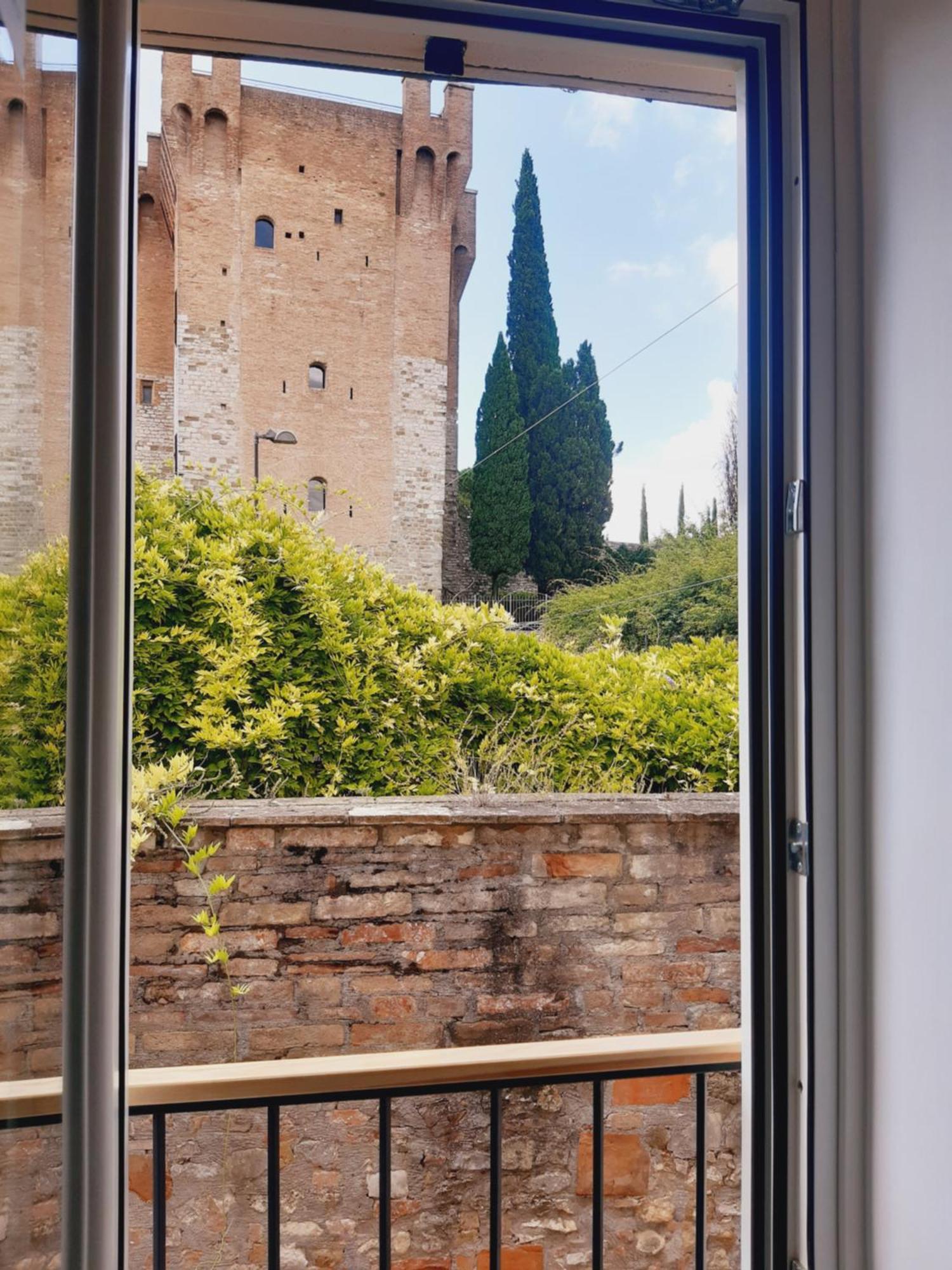 Casina A Porta Sant'Angelo Perugia Exterior foto